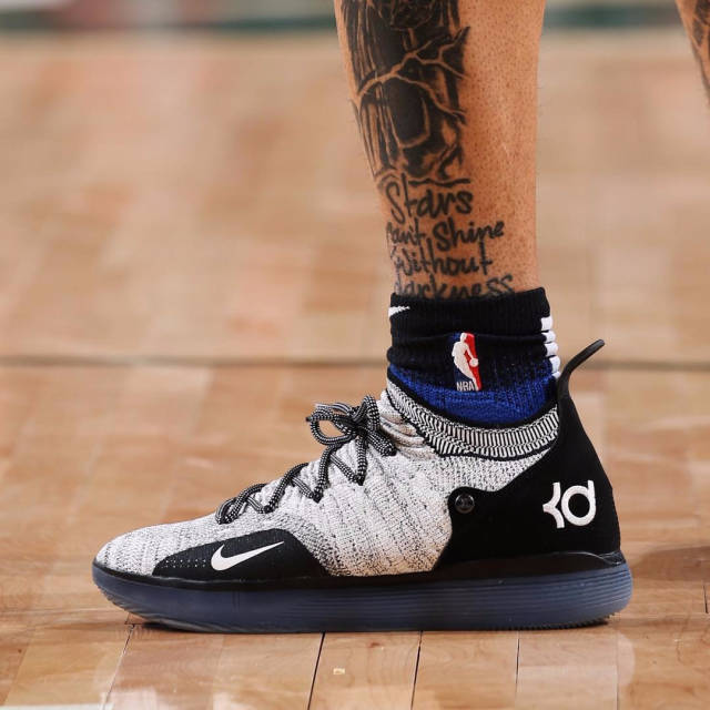 对二点球的 对二点球的