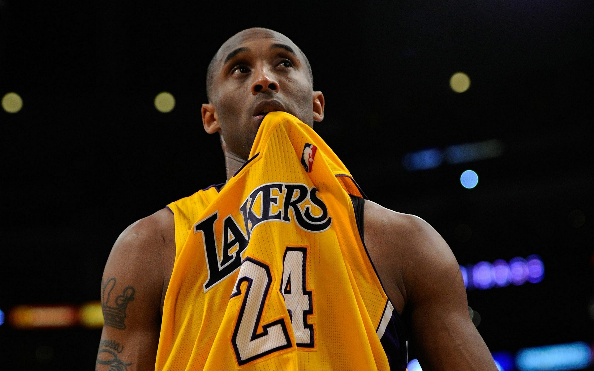 第一个进球 第一个进球