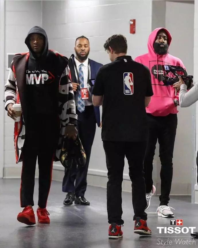 赛季浮动收 赛季浮动收