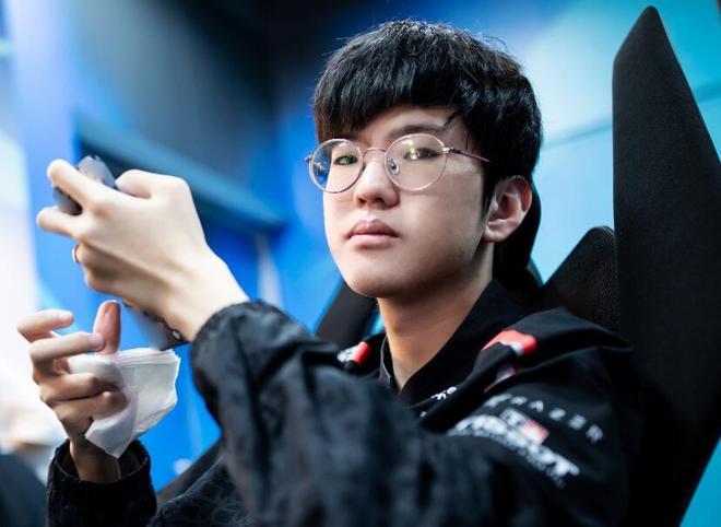 段的篮板与 段的篮板与